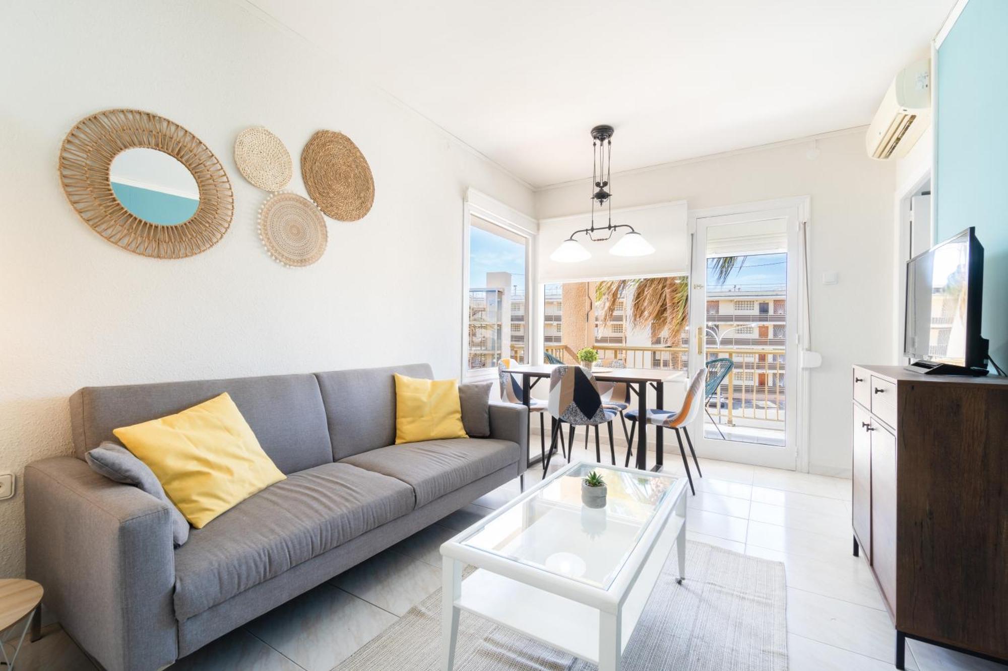 Coastal Paradise & Cozy Home With A 100M From The Beach! 캠브릴스 외부 사진
